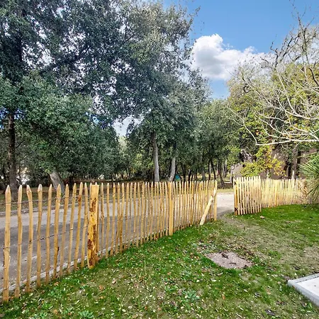 2 Bedroom In Σπίτι διακοπών *