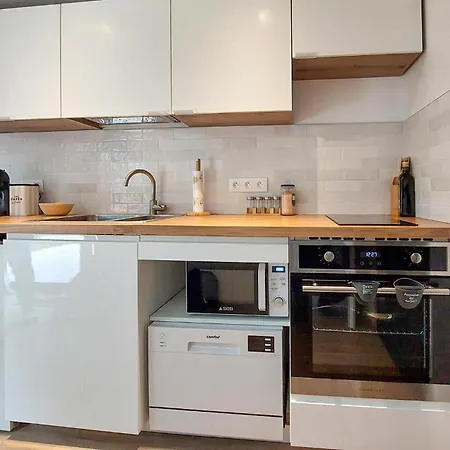 2 Bedroom In Σπίτι διακοπών *