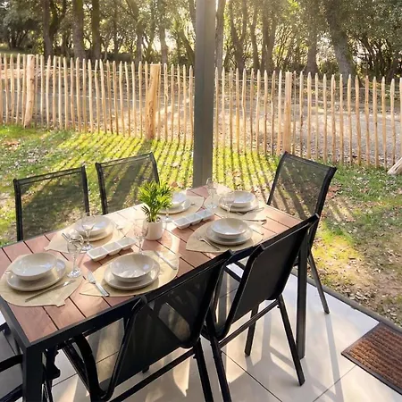 Awesome Home In Meschers-Sur-Gironde With Wifi Meschers-sur-Gironde